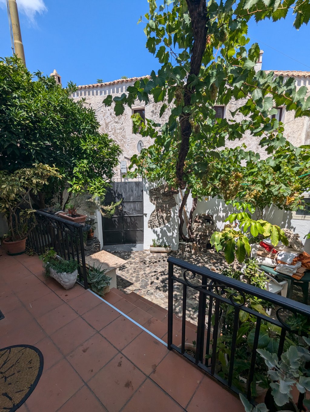 Courtyard – Casa Marmora